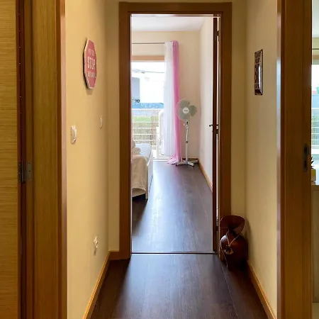 아파트 One Bedroom - Olhos De Gua - Next To The Supermarket Intermarch 올류스 데 아구아